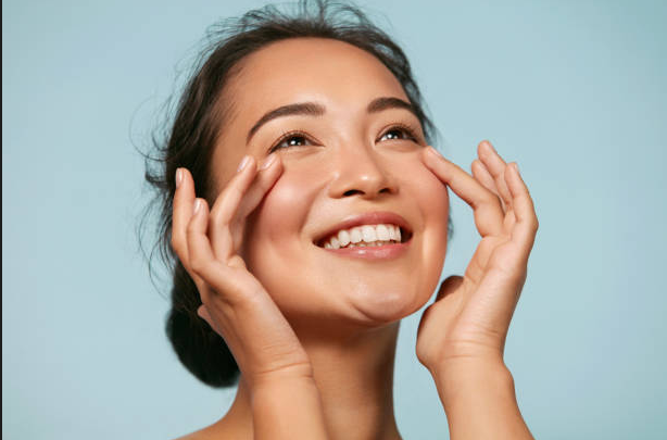 Beauty Glow Whitening Skin Polish with Pro-Vitamin B5 – Glowing & Even Skin Tone